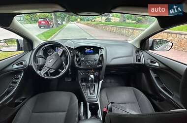Седан Ford Focus 2016 в 