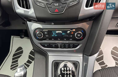 Універсал Ford Focus 2013 в 