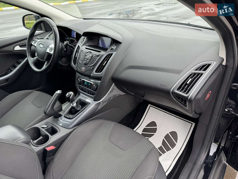 Універсал Ford Focus 2013 в Бучі