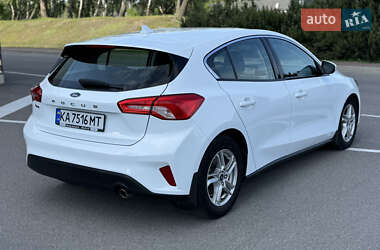 Хэтчбек Ford Focus 2018 в 