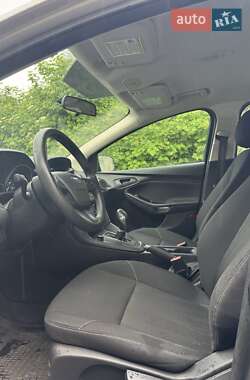 Седан Ford Focus 2016 в 