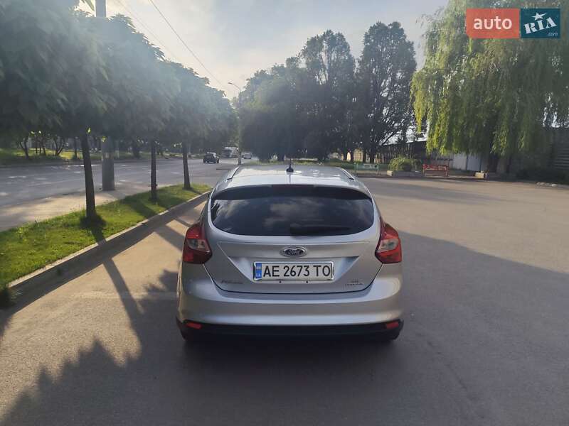 Хэтчбек Ford Focus 2013 в Днепре
