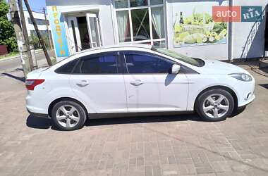 Седан Ford Focus 2014 в 