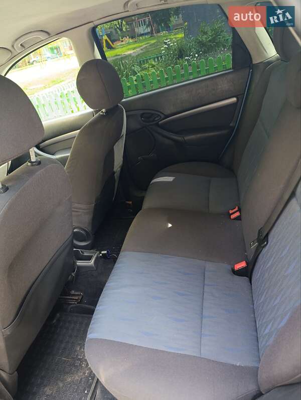 Хэтчбек Ford Focus 2002 в Харькове