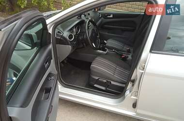 Хетчбек Ford Focus 2008 в 