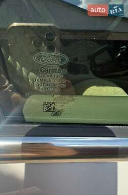Хэтчбек Ford Focus 2013 в 