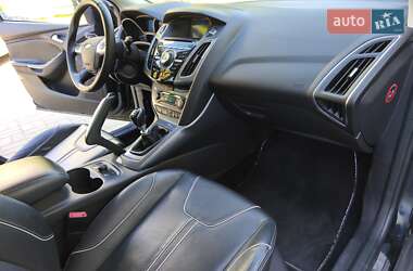 Універсал Ford Focus 2011 в 