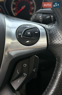 Хэтчбек Ford Focus 2013 в 