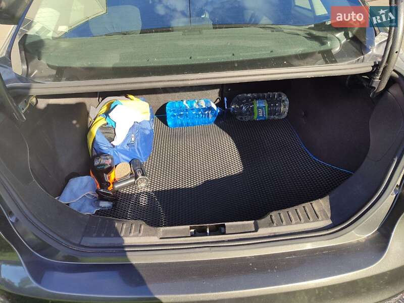 Седан Ford Focus 2016 в Полтаве фото 11 Седан Ford Focus 2016 в Полтаве