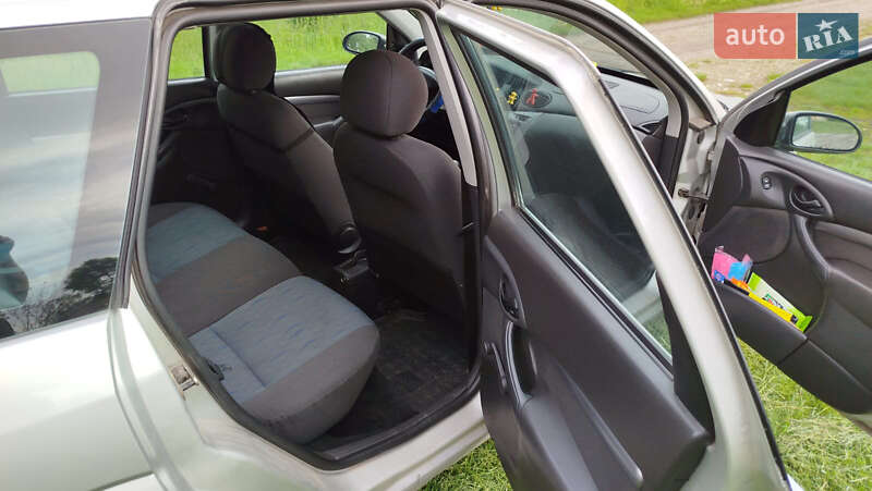 Универсал Ford Focus 2002 в Бродах