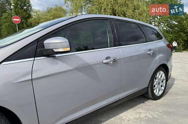 Универсал Ford Focus 2012 в 