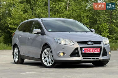 Универсал Ford Focus 2012 в 