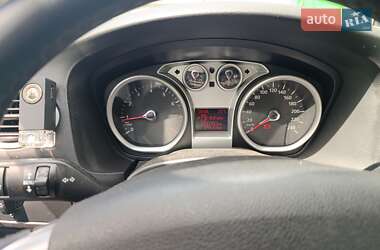 Универсал Ford Focus 2010 в 