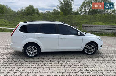 Универсал Ford Focus 2010 в 
