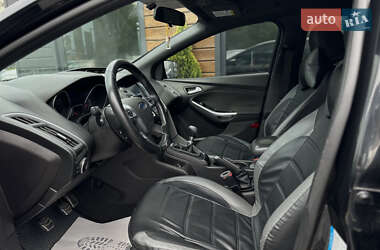 Хэтчбек Ford Focus 2014 в 