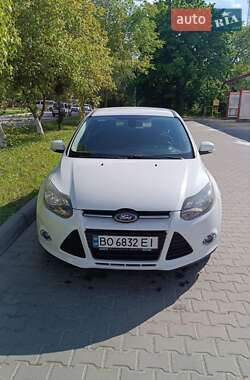 Хэтчбек Ford Focus 2014 в 