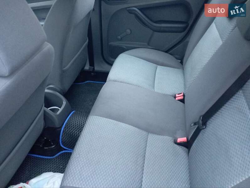 Універсал Ford Focus 2006 в Житомирі
