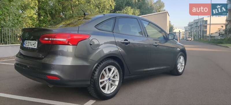 Ford Focus 2015