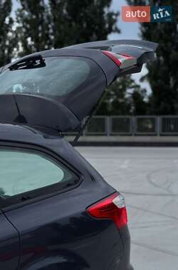 Универсал Ford Focus 2012 в 