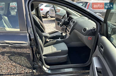 Універсал Ford Focus 2011 в 