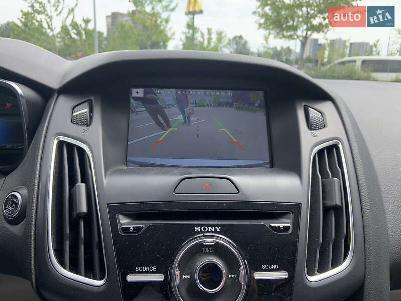 Седан Ford Focus 2016 в Киеве