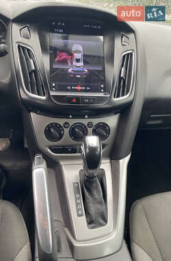 Универсал Ford Focus 2011 в 
