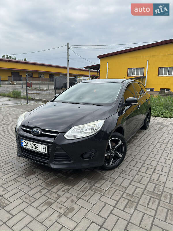 Універсал Ford Focus 2011 в 