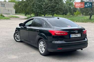 Седан Ford Focus 2016 в 