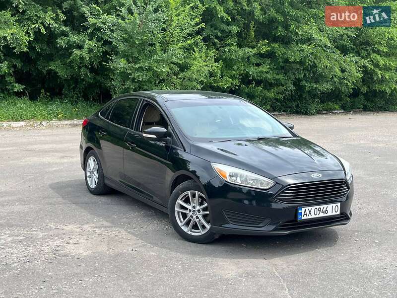 Седан Ford Focus 2016 в 