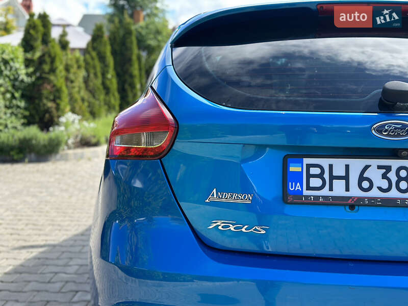Хэтчбек Ford Focus 2015 в Одессе