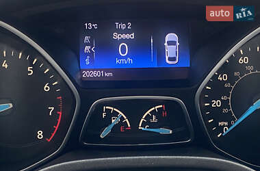 Седан Ford Focus 2015 в 