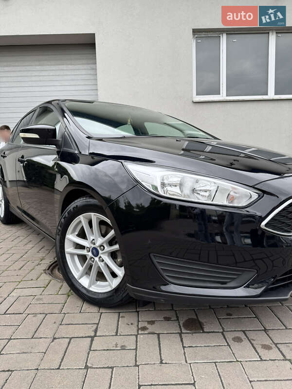 Хетчбек Ford Focus 2017 в Києві