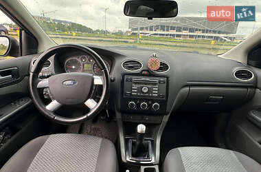 Седан Ford Focus 2006 в 