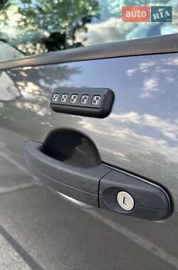 Седан Ford Focus 2015 в 