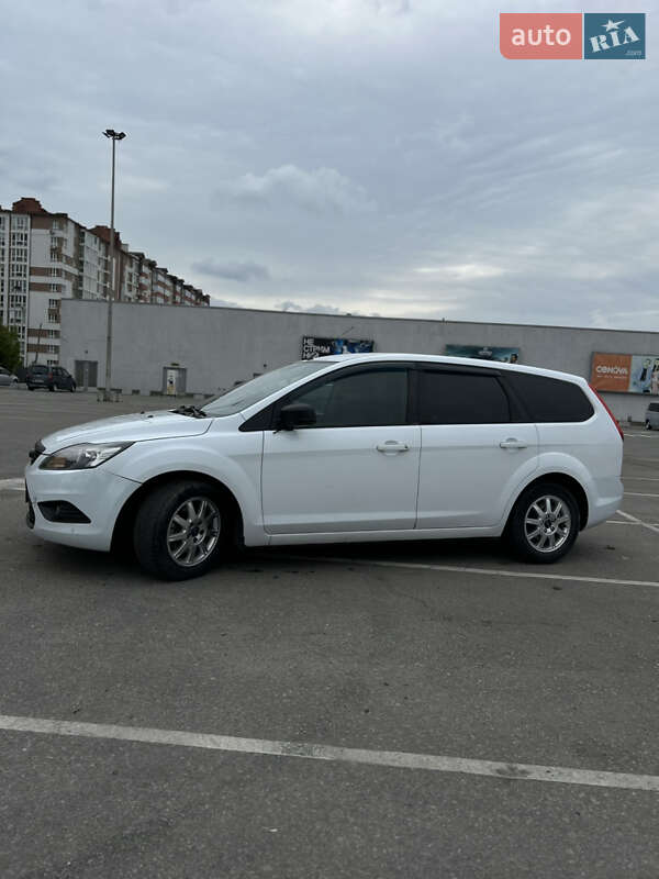 Універсал Ford Focus 2009 в Івано-Франківську