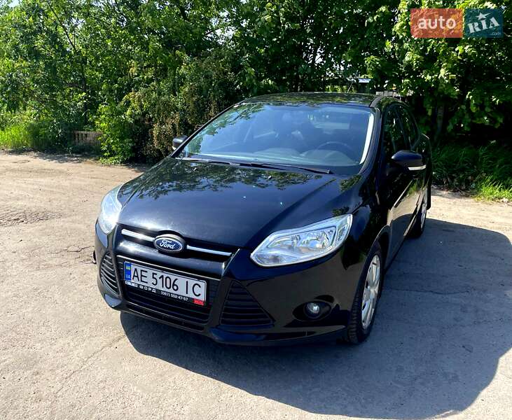 Седан Ford Focus 2012 в Павлограде