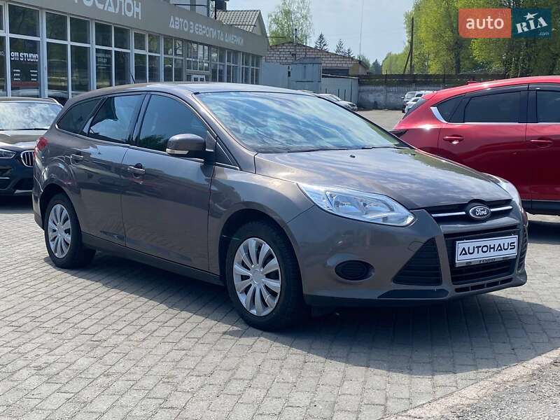 Универсал Ford Focus 2013 в 