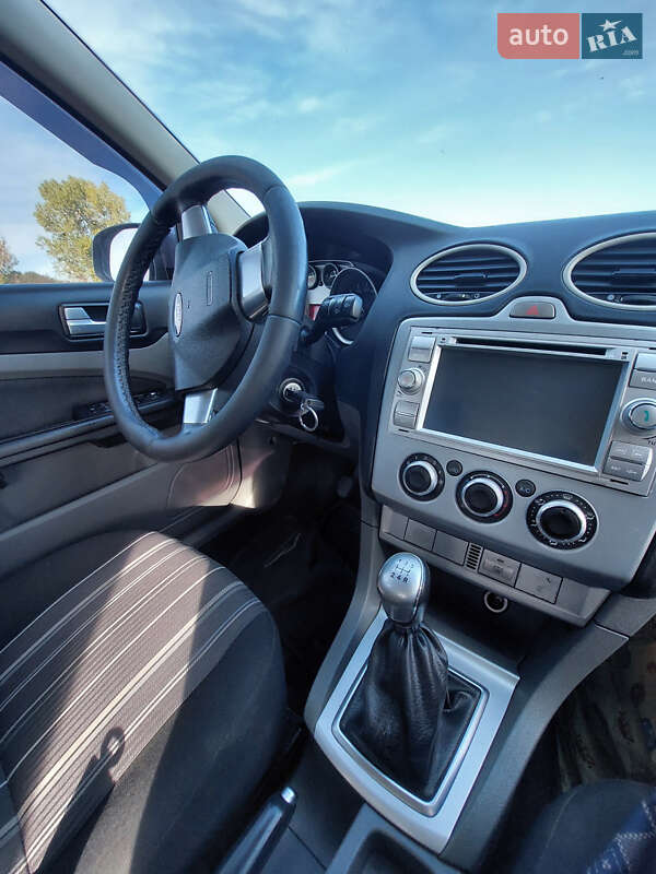 Універсал Ford Focus 2010 в Краматорську