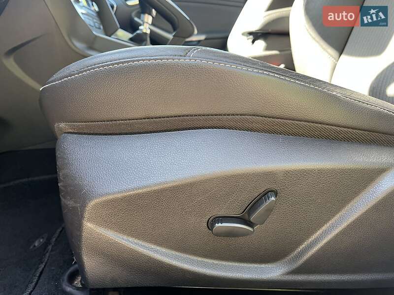 Універсал Ford Focus 2011 в Львові фото 23 Універсал Ford Focus 2011 в Львові