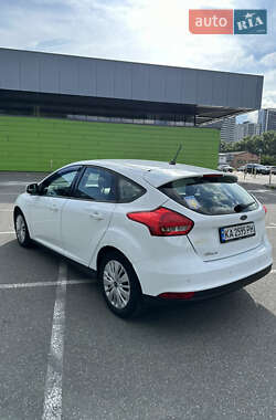 Хэтчбек Ford Focus 2017 в 