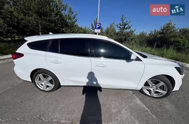 Универсал Ford Focus 2019 в 