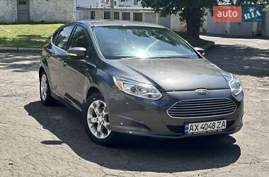 Хэтчбек Ford Focus 2017 в 