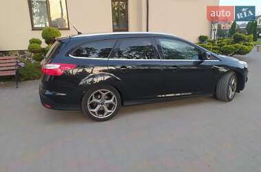 Универсал Ford Focus 2012 в 