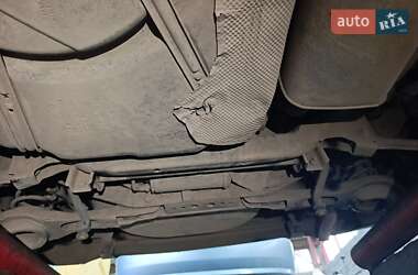 Хэтчбек Ford Focus 2011 в 