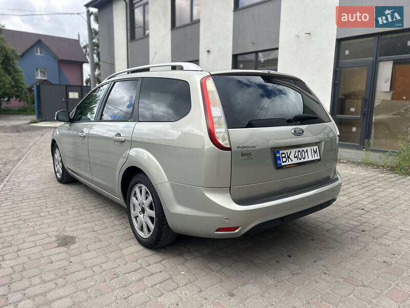 Универсал Ford Focus 2010 в Ровно