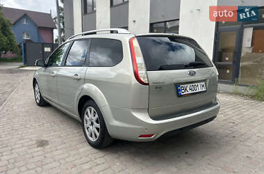 Універсал Ford Focus 2010 в 