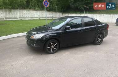 Седан Ford Focus 2011 в 