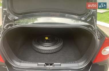 Седан Ford Focus 2011 в 