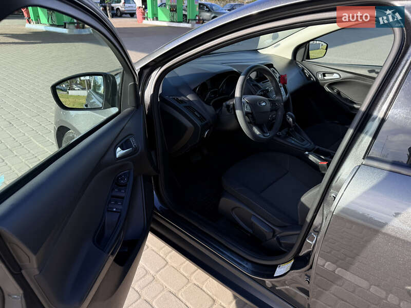 Седан Ford Focus 2016 в Киеве