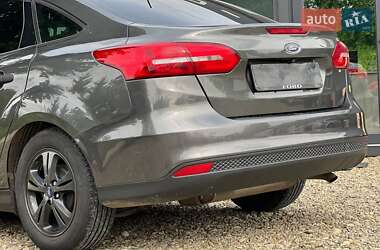 Хэтчбек Ford Focus 2018 в 